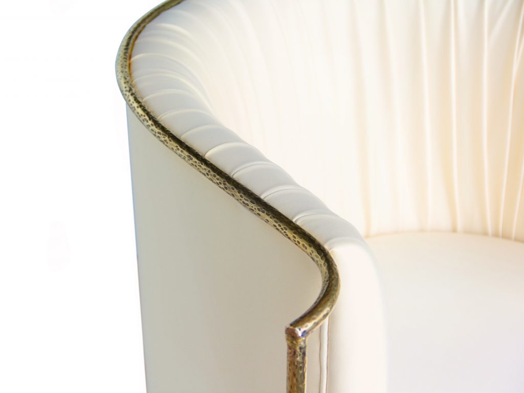 "KOKET will be once again on ICFF 2013. This brand is manufactured in Portugal by master artisans and jewelers who leave no detail or element forgotten. Its principal designers are a group of exceptionally artistic and well-rounded Portuguese product designers who are led by Janet Morais' creative eye."