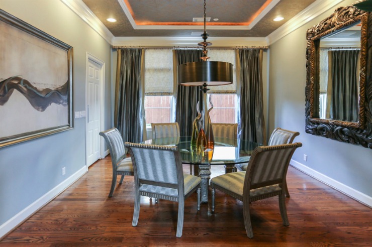 Meadows-Dining-Room-Sweetlake-Interior-Design-Texas-Interior-Designers-and-Decorators-Houzz-Best-Interier-Designers