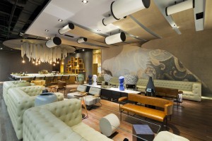 best-interior-designers-thomas-dariel-lady-bund-36C1493