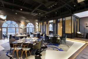 best-interior-designers-thomas-dariel-lady-bund-lounge 2