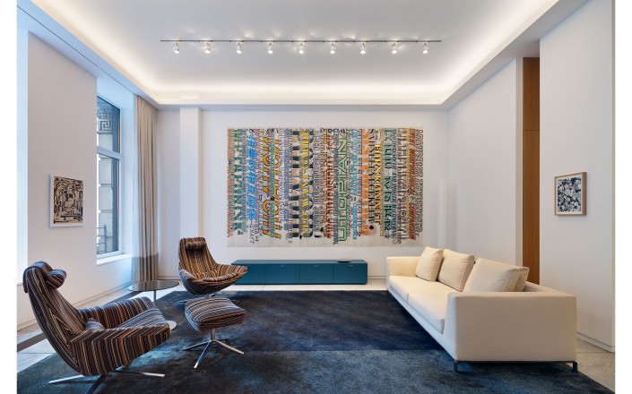 hMa’s Modern Broadway Loft