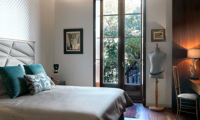 High class palace look in a Valencia center flat by Cota Cero-4