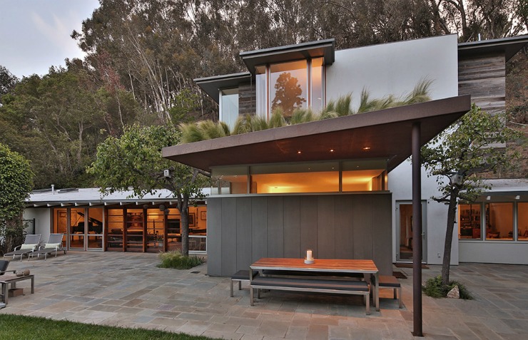 Greentree Residence by W3 Architects