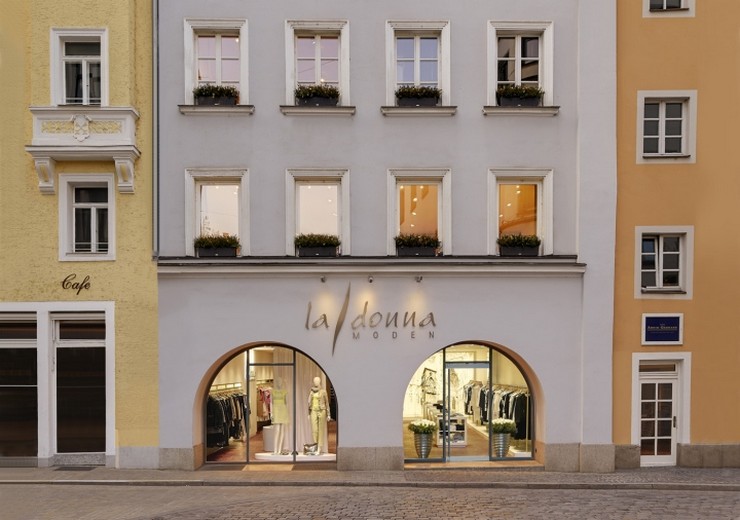 Top Interior Designers_Marc Heikaus_La-Donna-fashion-store-by-HEIKAUS-Regensburg-Germany