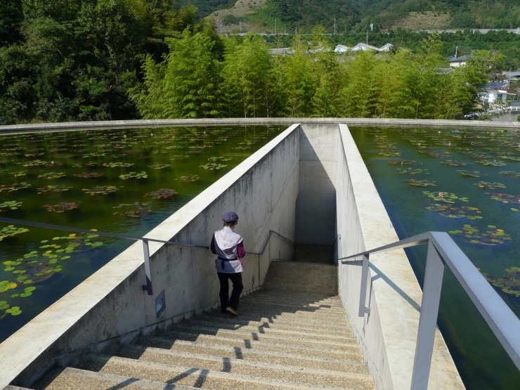 best-interior-designers-Top-architects-Tadao-Water Temple