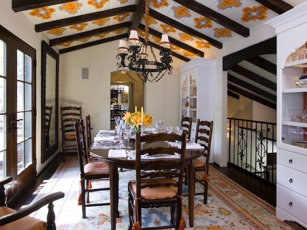 bestinteriordesigners-Top Interior Designers Lori Dennis-club laurel