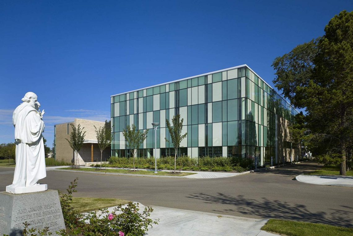 top-architects-craig-applegath-gallery-Newman4