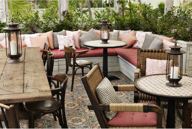 top-interior-designers-martin-brudnizki-gallery-soho-beach-house-3
