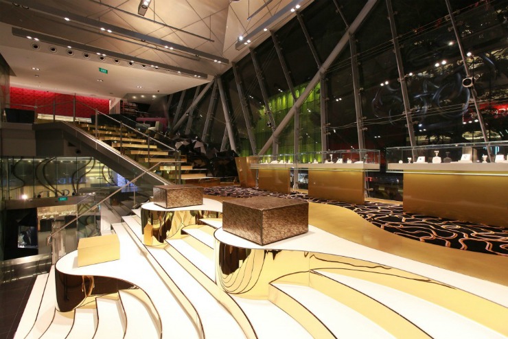 top-interior-designers-karim-rashid-gallery-retail-2