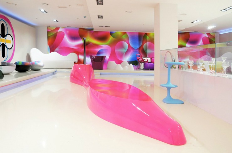 top-interior-designers-karim-rashid-gallery-retail