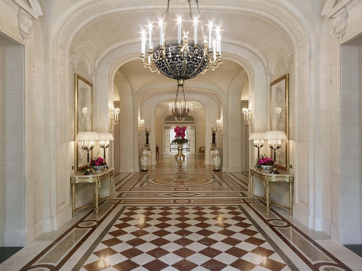 Shangri-La Hotel, Paris, France
