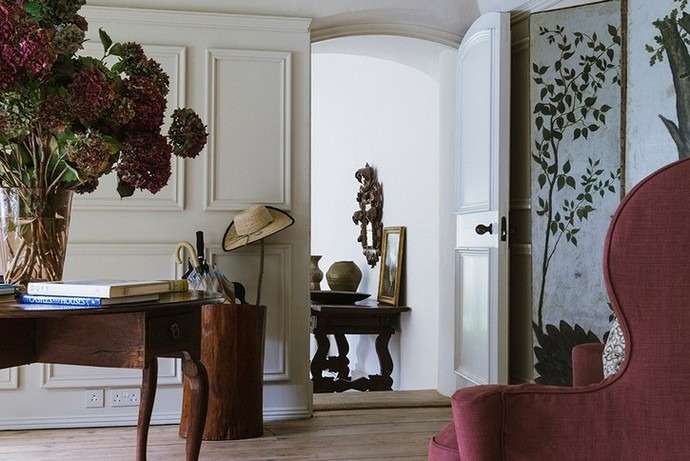 ➤ Discover the season's newest designs and inspirations. Visit us at www.bestinteriordesigners.eu #bestinteriordesigners #topinteriordesigners #bestdesignprojects @BestID leading interior designers TOP 100 Leading Interior Designers by House & Garden (part 4) TOP 100 Leading Interior Designers by House Garden part 4 2