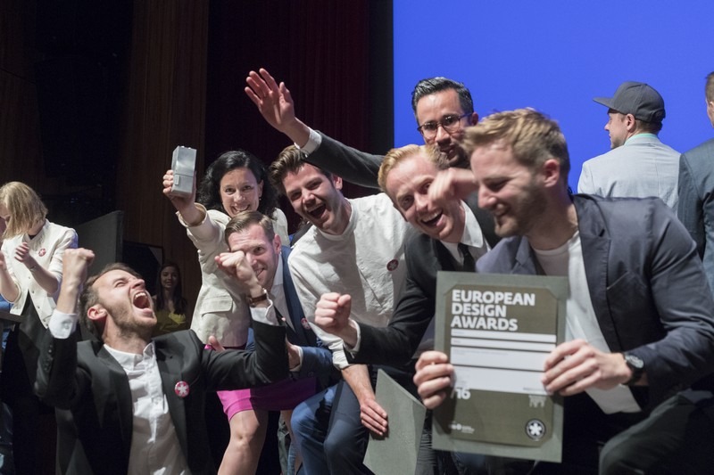 European Design Awards 2017 - OPorto Chosen as the Capital of Design ➤ Discover the season's newest designs and inspirations. Visit Best Interior Designers at www.bestinteriordesigners.eu #bestinteriordesigners #topinteriordesigners #bestdesignprojects @BestID