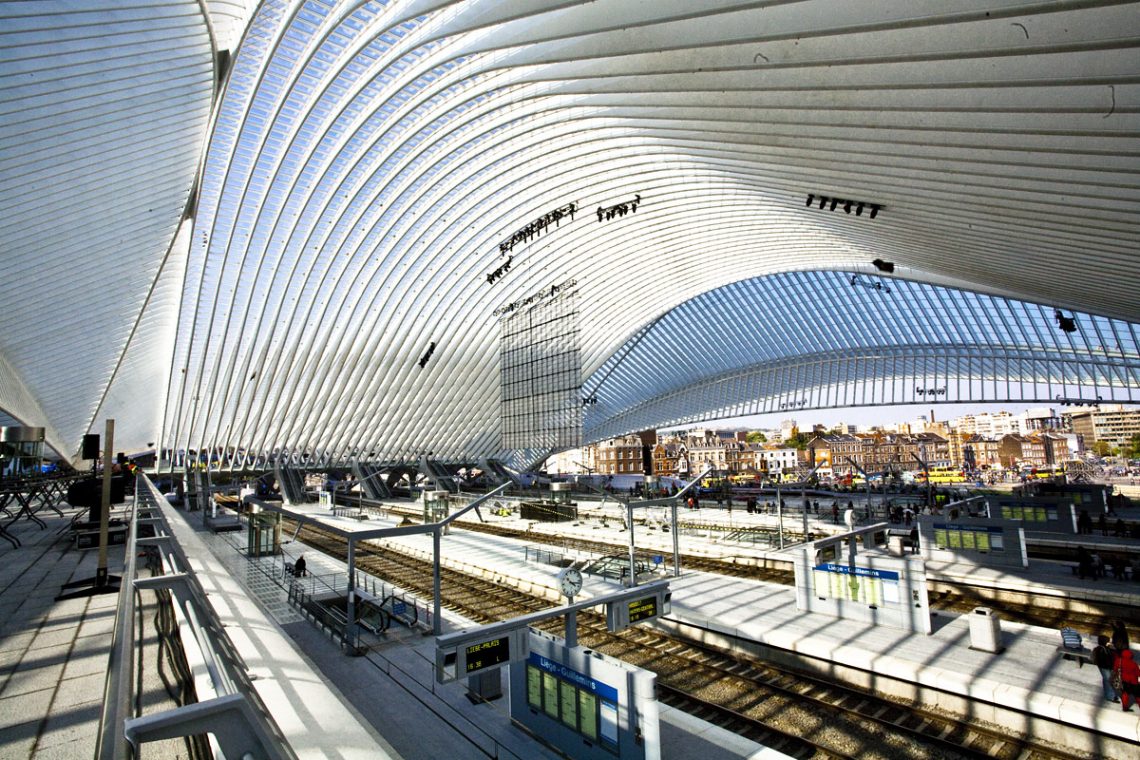 santiago-calatrava-The Liège-Guillemins Railway Station-2