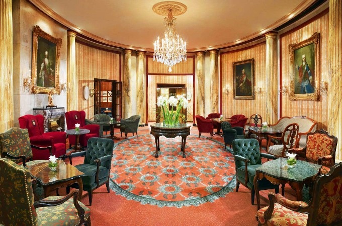 resized_best-interior-designers-top-interior-designers-pierre-yves-rochon-1