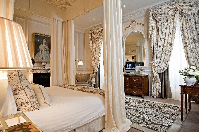 resized_best-interior-designers-top-interior-designers-pierre-yves-rochon-1