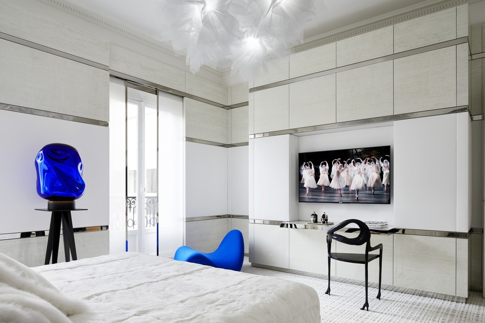An Exquisite Parisian Apartment by Stéphanie Coutas