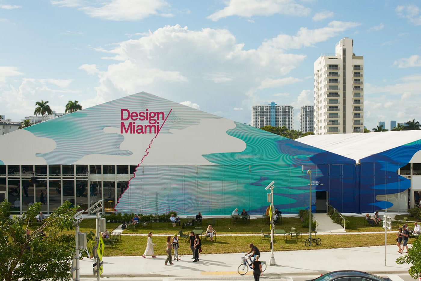 Design Miami 2021 outside
